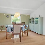 Stunning In With Wifi Tatil Evi Asperup